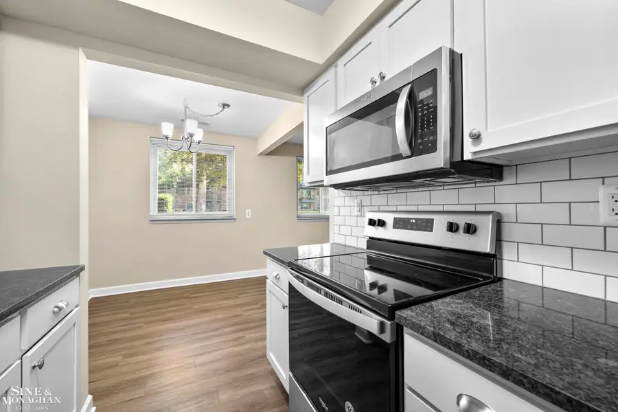 412 Riviera, Saint Clair Shores, MI 48080 - Image #3
