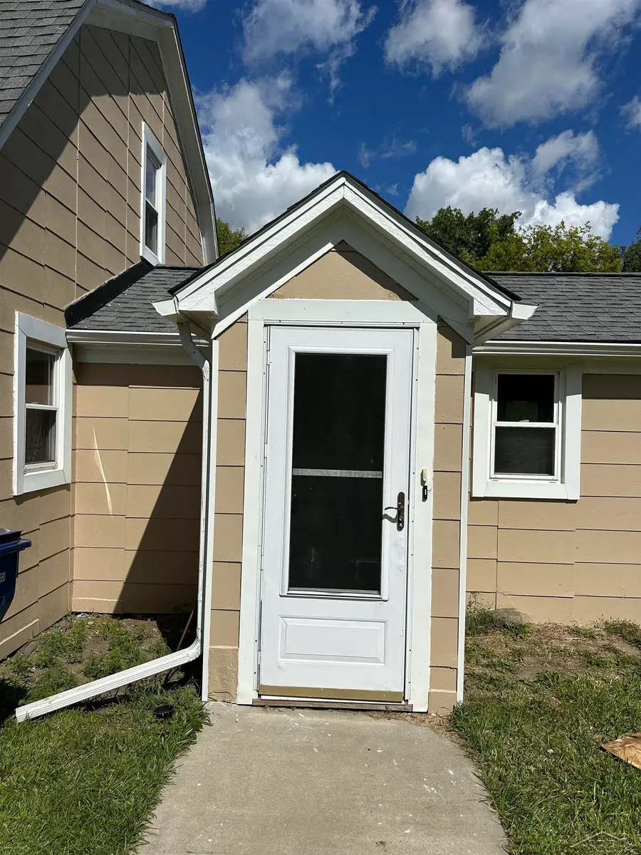 5665 East, Saginaw, MI 48601 - Image #3