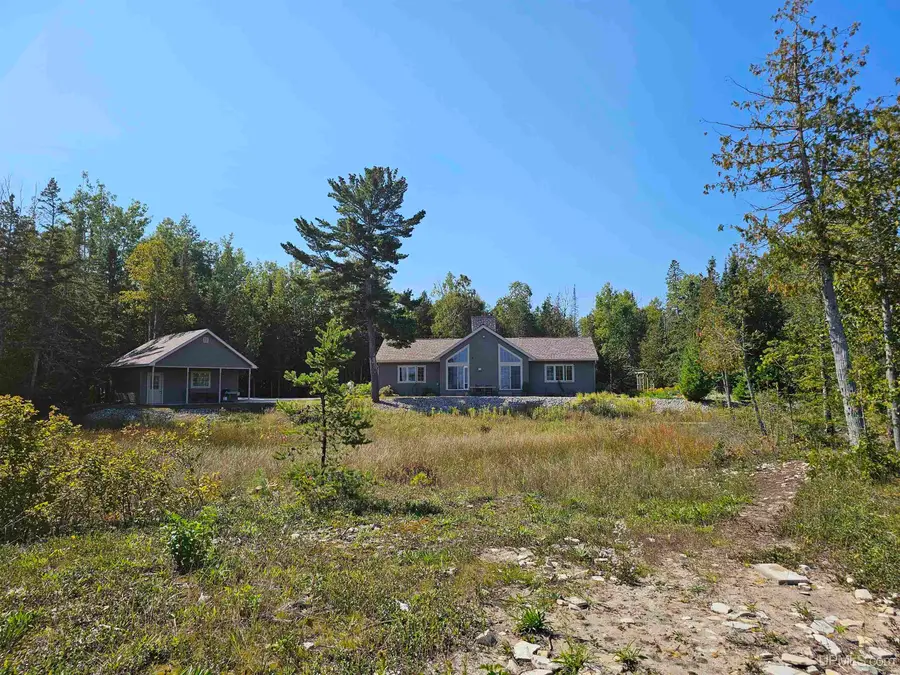 414 S Stoney Point, Manistique, MI 49854 - Image #3