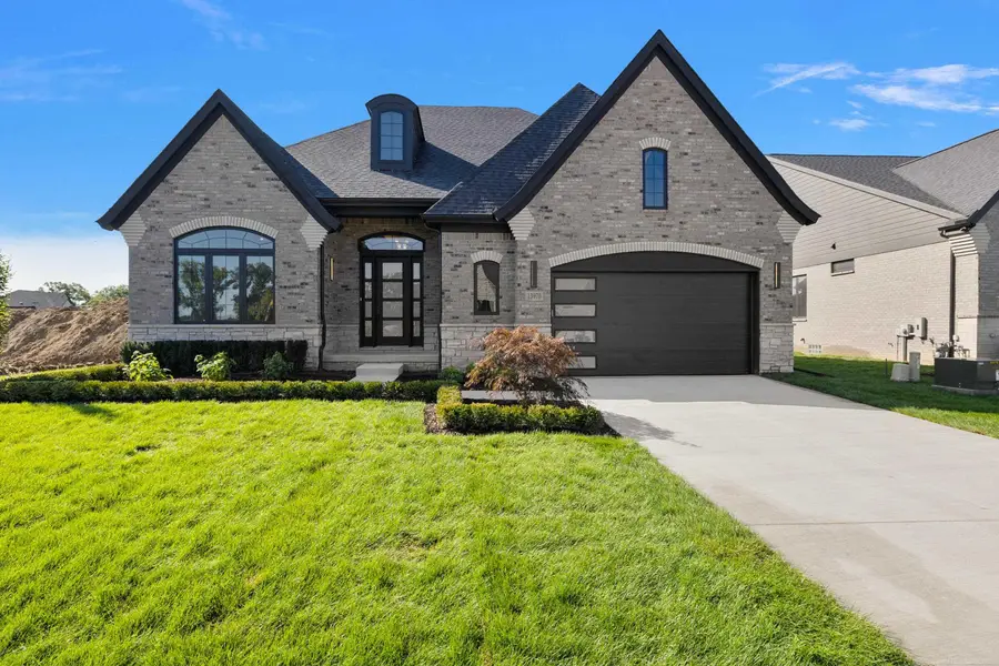 13970 Quail View, Washington Township, MI 48094 - Image #3