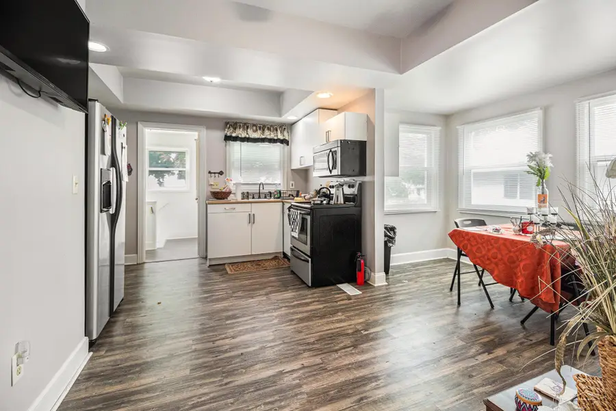 708 Harrison, Monroe, MI 48161 - #3