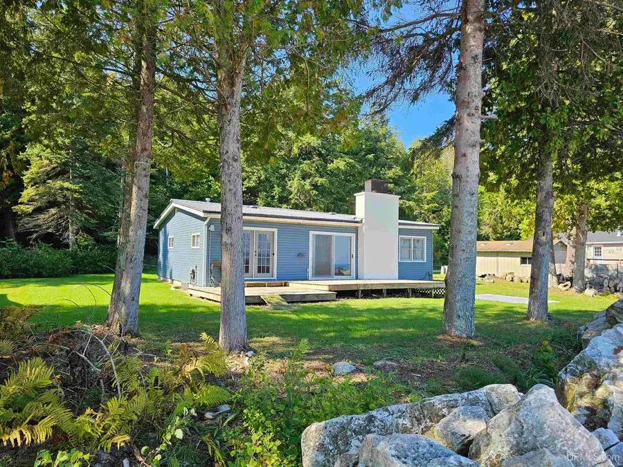 3070 S Woodland Shores, Manistique, MI 49854 - Image #2