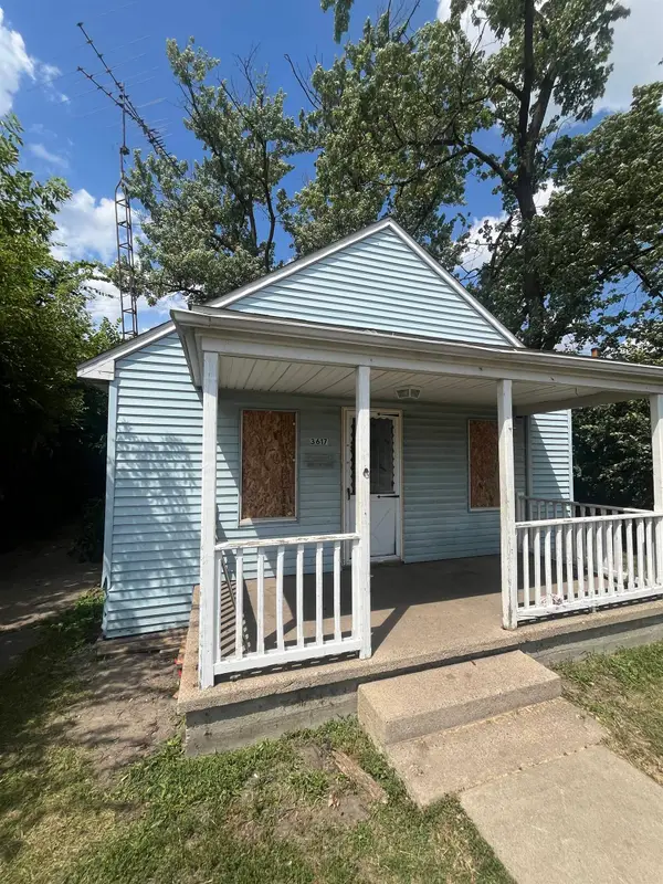 3617 Davison, Flint, MI 48506