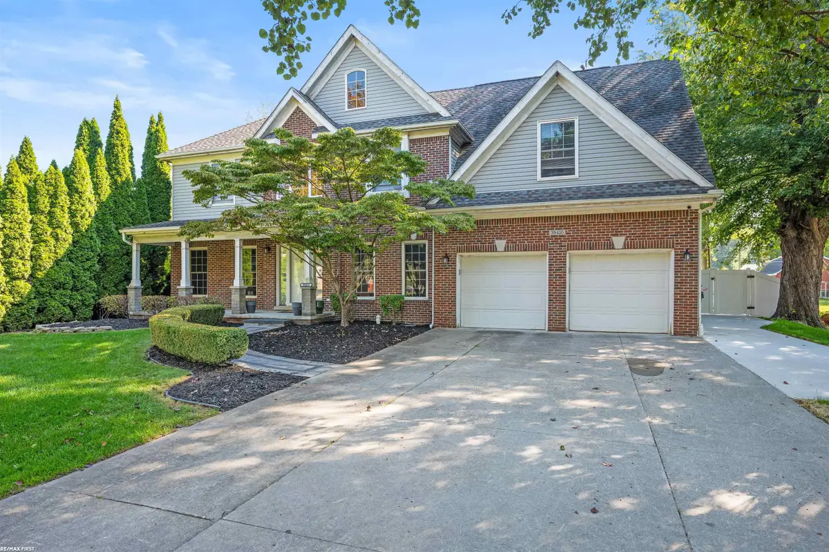 39410 Townhall, Harrison Township, MI 48045 - Image #1