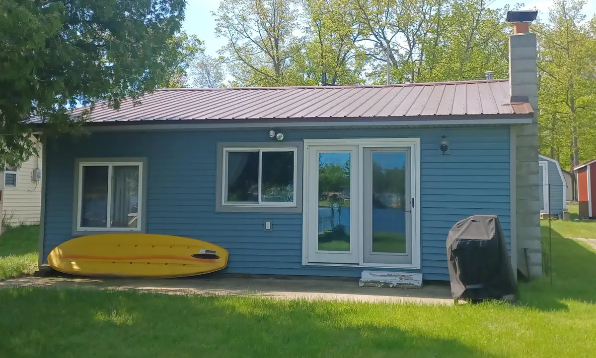 6609 Swallow, Harrison, MI 48625 - Image #1