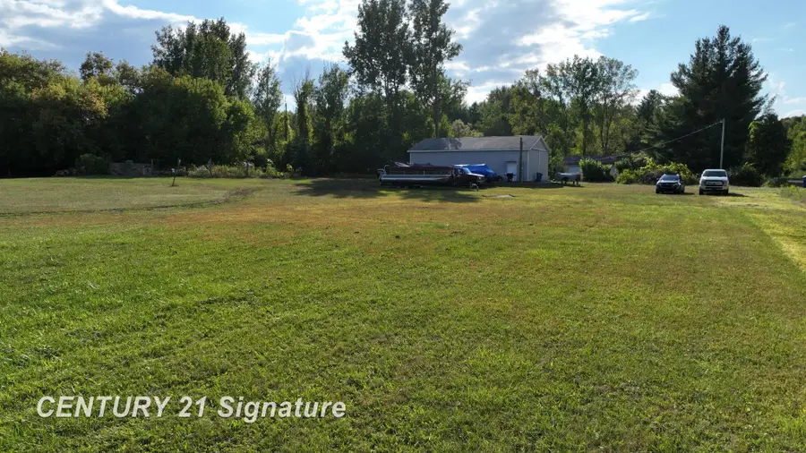 555 W Levely, Beaverton, MI 48612 - Image #2