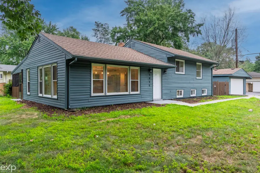 5835 Forestal, Waterford, MI 48327 - Image #2