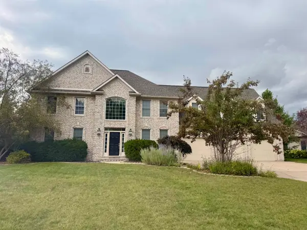 19 Cobblestone, Saginaw, MI 48603