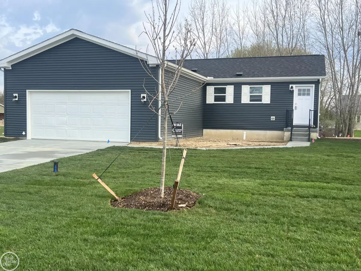 4225 Sugar Maple #Unit 6, Flint, MI 48506 - Image #1