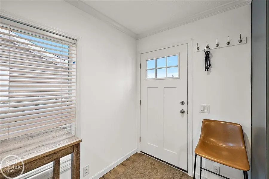 4207 Sugar Maple #Unit 3, Flint, MI 48506 - Image #2