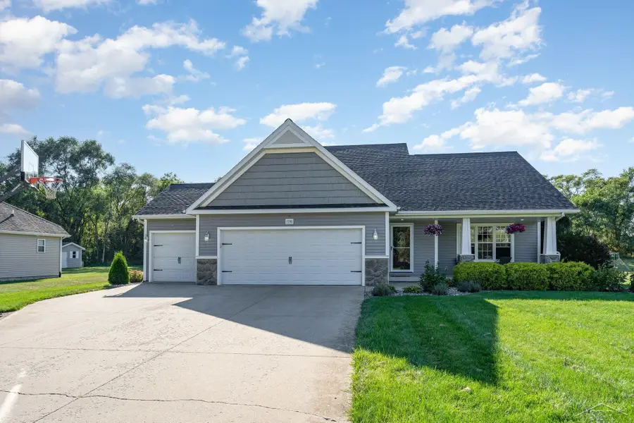 1198 Woodfield, Hemlock, MI 48626 - Image #2