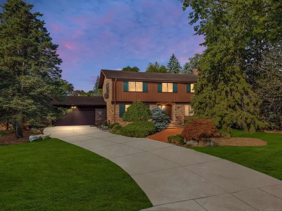 1131 Audubon, Grosse Pointe Park, MI 48230 - Image #2