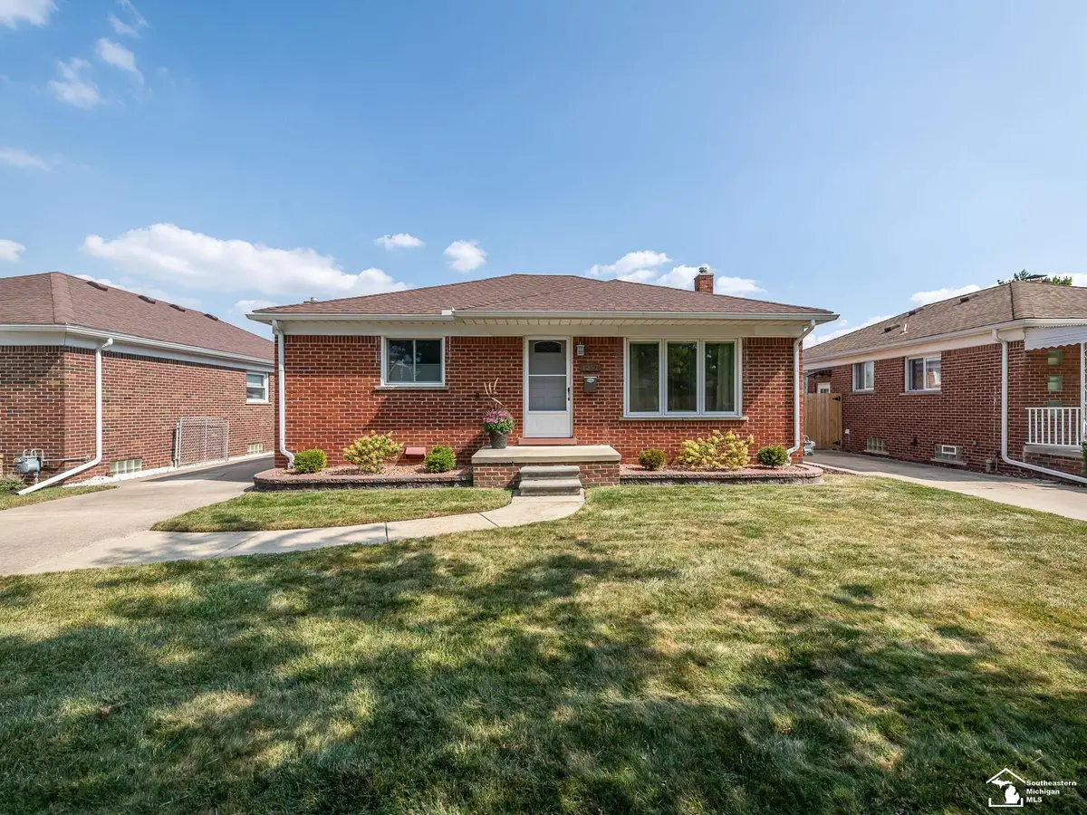 1257 11th, Wyandotte, MI 48192 - #1