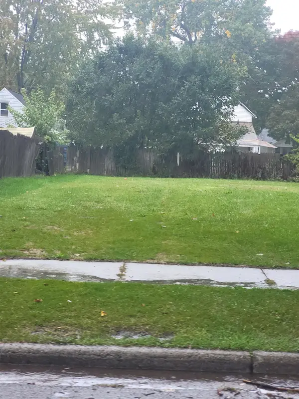 1208 Wilson, Bay City, MI 48708