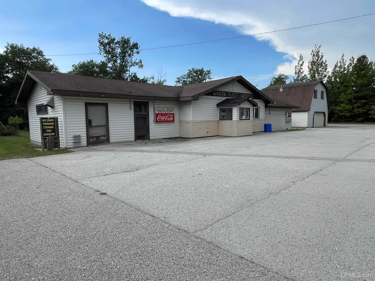 9787 County 513 T, Rapid River, MI 49878 - Image #1