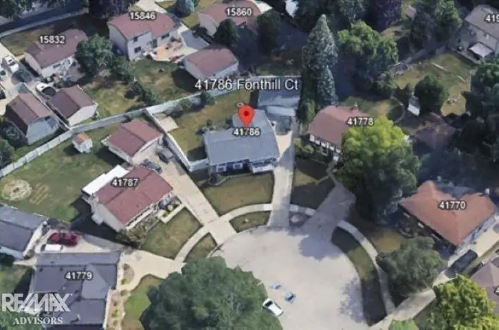 41786 Fonthill, Clinton Township, MI 48038 - Image #2