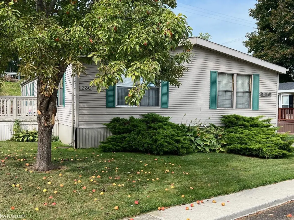 230 Shoreline W, Port Sanilac, MI 48469 - Image #1