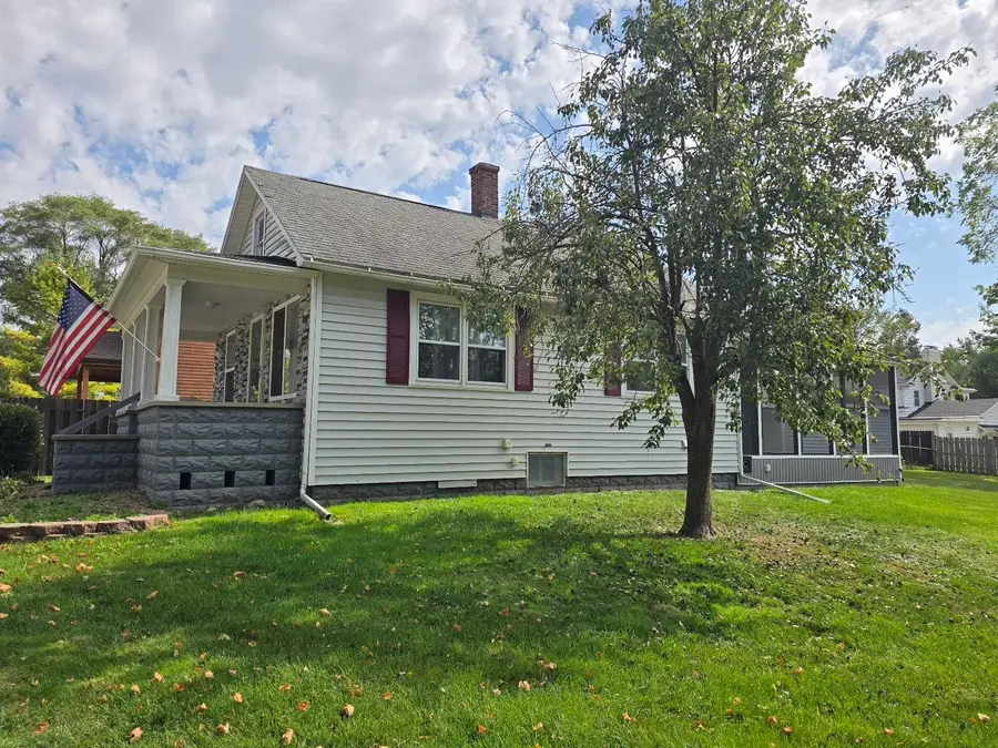 106 E Summit, Durand, MI 48429 - Image #3