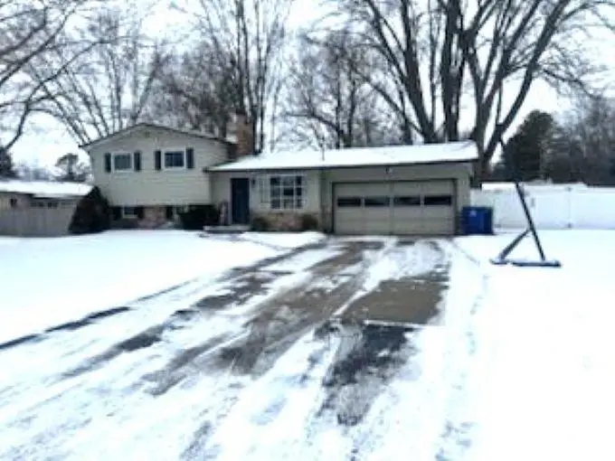 1819 Maitland, Saginaw, MI 48609 - Image #2