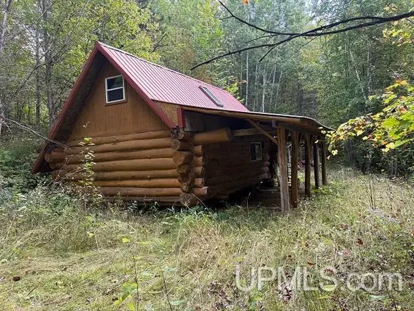 13733 Fh859, Mass City, MI 49948