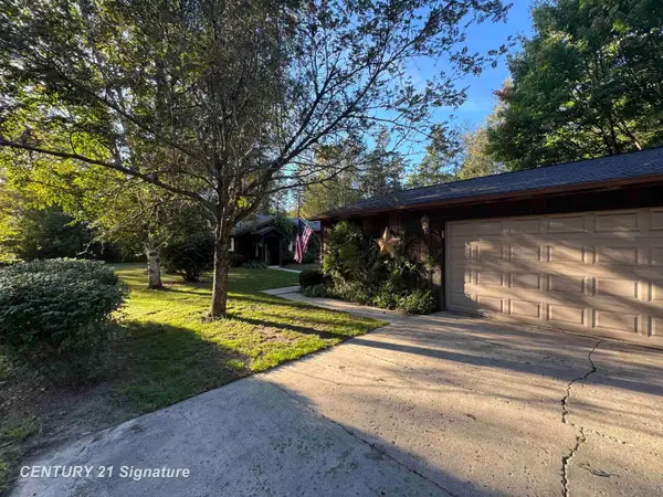 2643 S Ringle, Vassar, MI 48768
