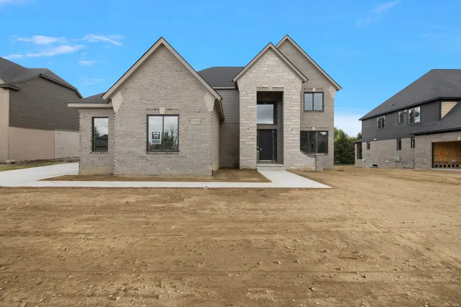 57116 Veridian Dr., Washington Township, MI 48094 - Image #2