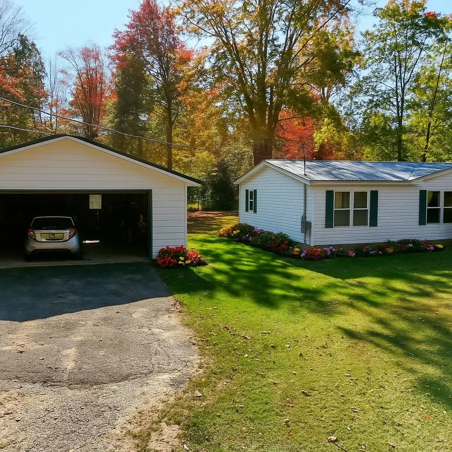 6525 Shellenbarger, Hale, MI 48739 - Image #2