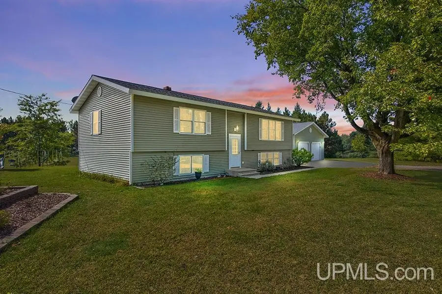 W6285 Co G-08, Wallace, MI 49893 - Image #2