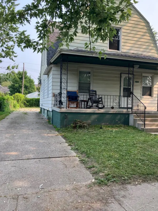 1914 Joslin, Saginaw, MI 48602