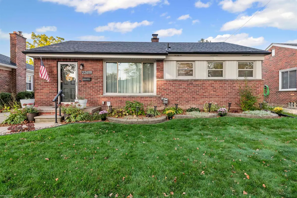 22619 Edgewood, Saint Clair Shores, MI 48080 - Image #1