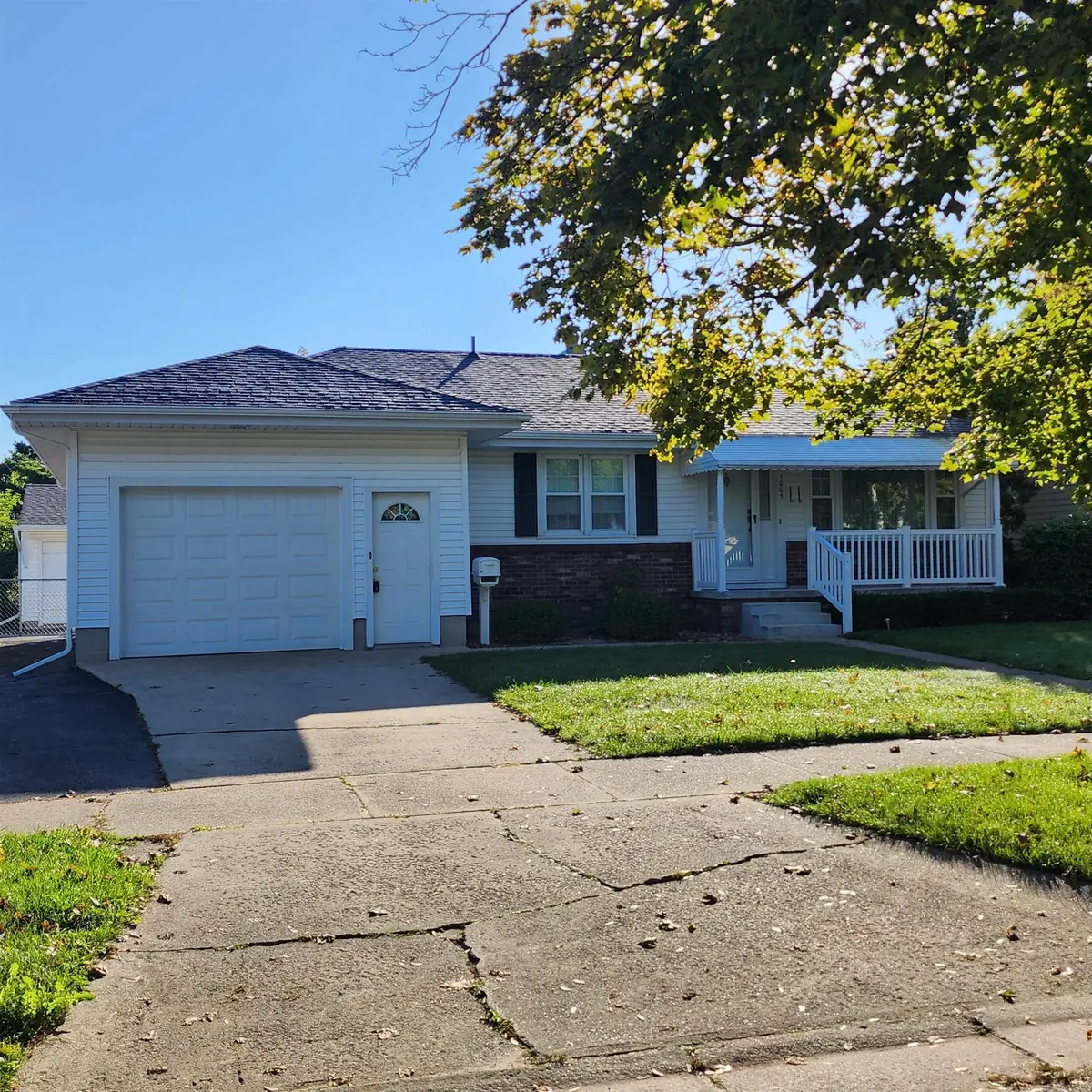 1005 Maple, Essexville, MI 48732 - Image #1