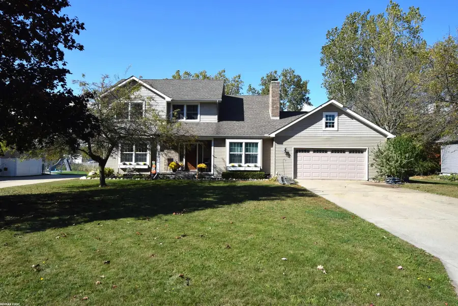 740 Highland, Saint Clair, MI 48079 - Image #3