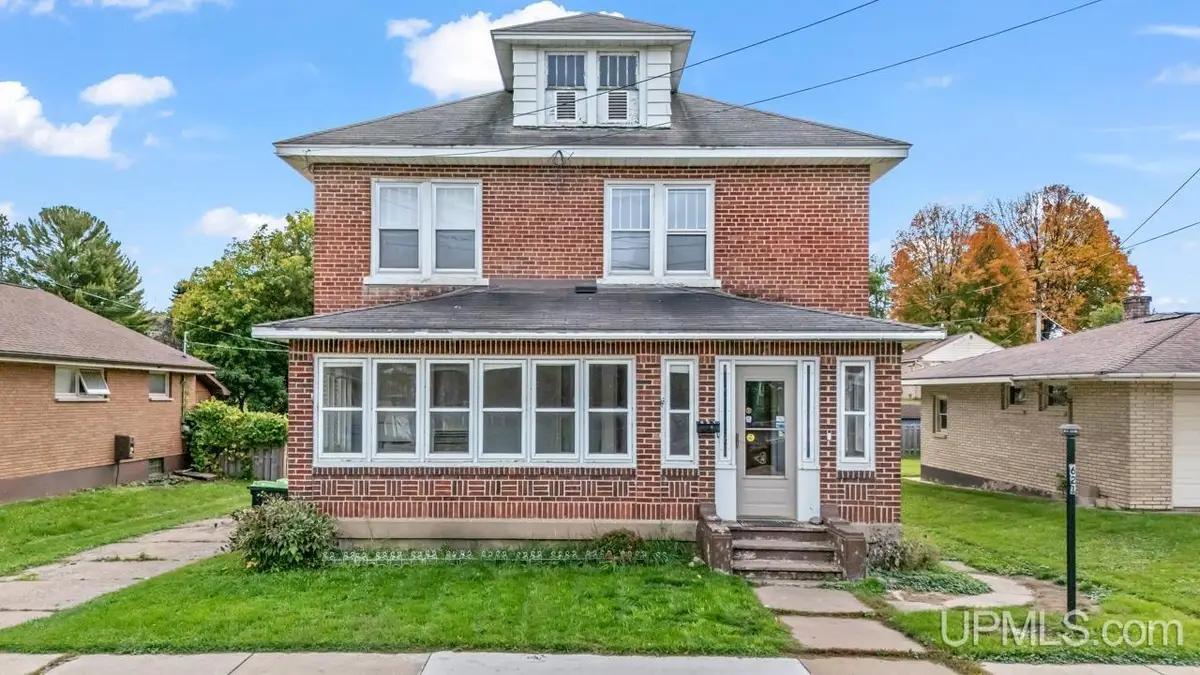 621 E Grand, Iron Mountain, MI 49801 - Image #1