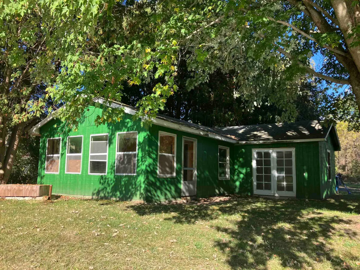 5435 N Cedar River, Gladwin, MI 48624 - Image #1