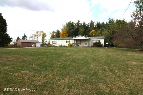 16420 Frost, Hemlock, MI 48626