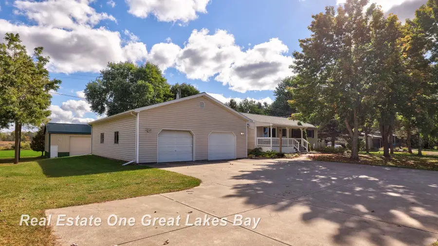 9397 Vassar, Millington, MI 48746 - Image #2