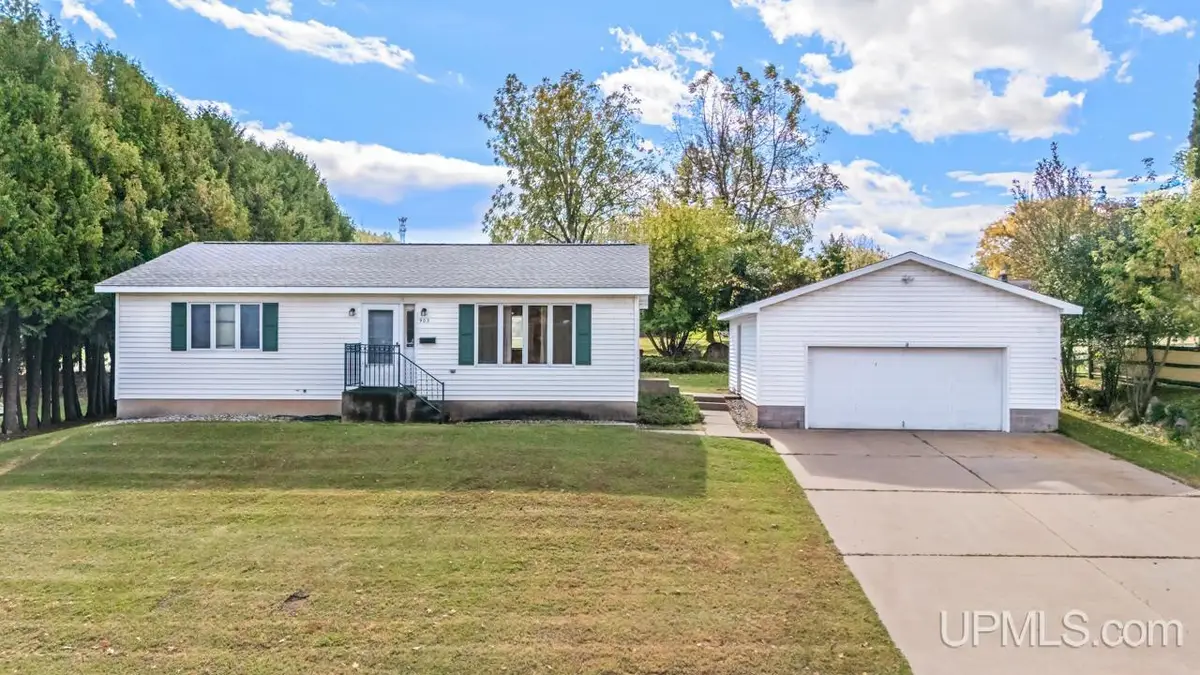 903 E Margaret, Iron Mountain, MI 49801 - Image #1