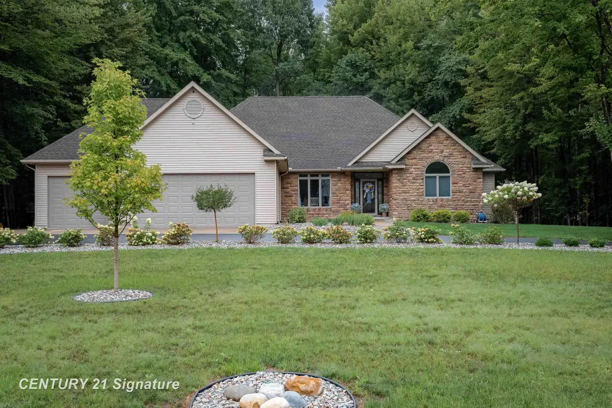 2262 N Rolling Ridge, Midland, MI 48642 - Image #1
