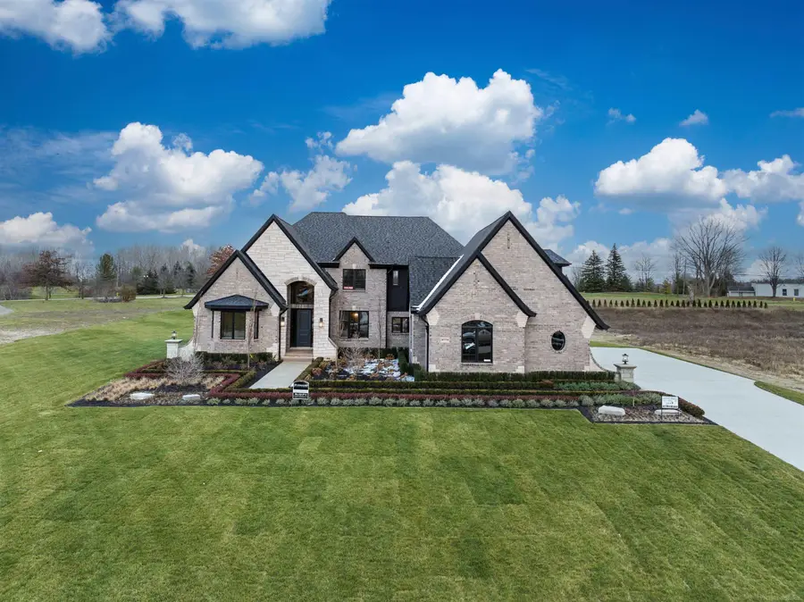 67770 Overlook Trail, Washington, MI 48095 - Image #2