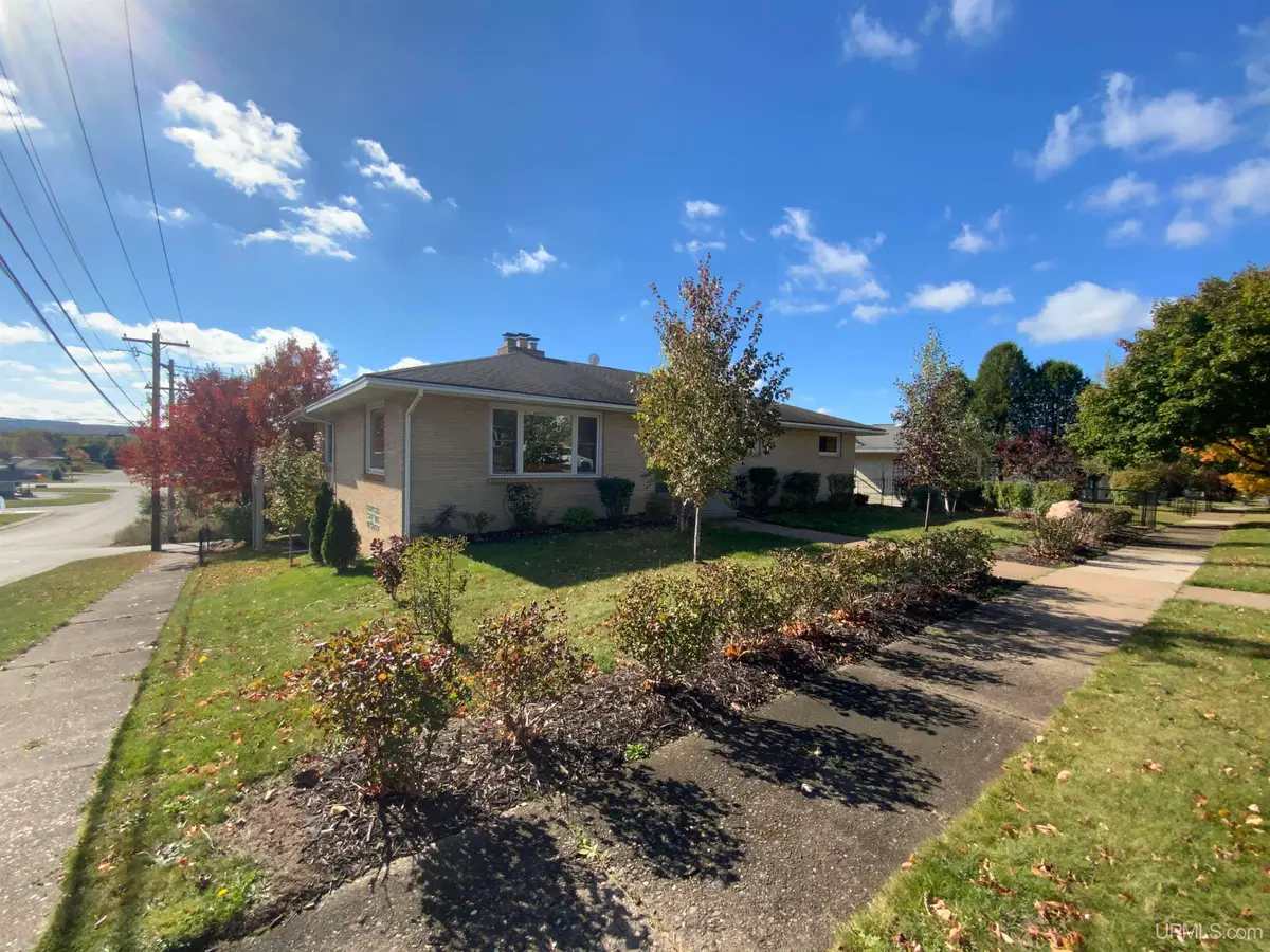 684 Mather, Ishpeming, MI 49849 - Image #1