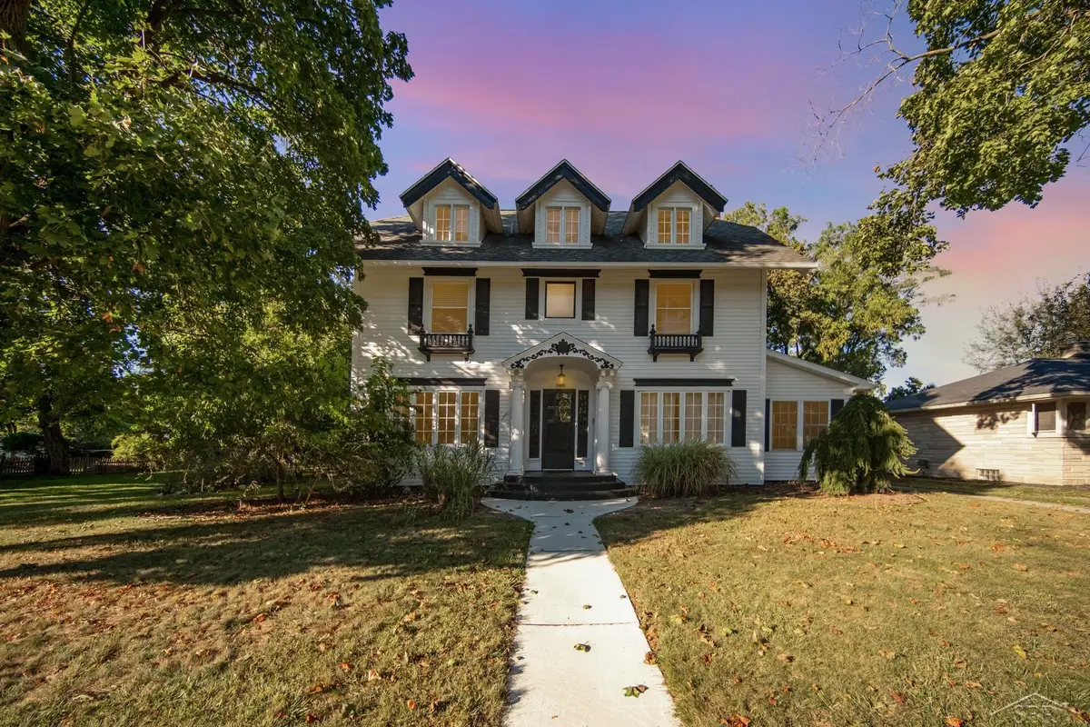 726 Bloomfield, Jackson, MI 49203 - Image #1