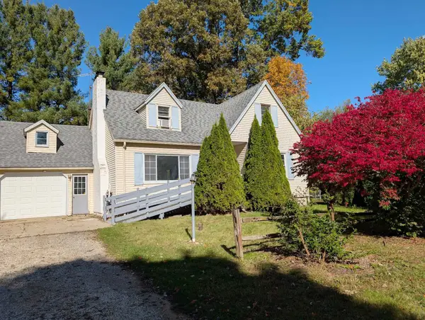 10008 W Coldwater, Flushing, MI 48433