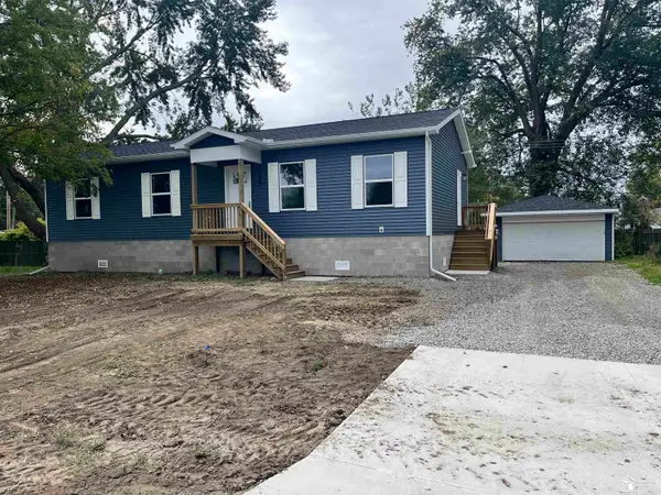 3258 Navarre, Monroe, MI 48162