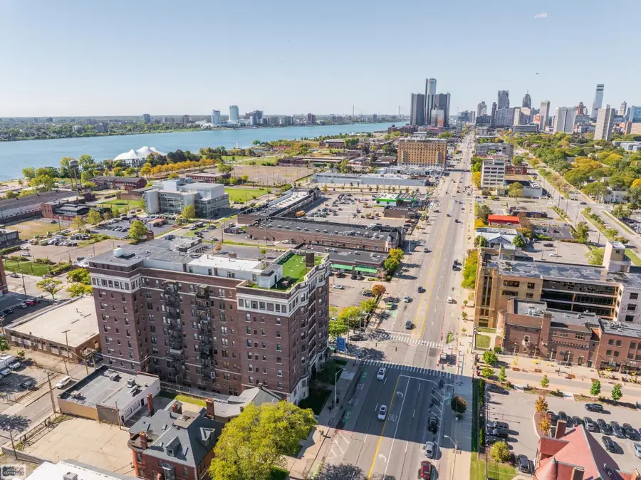 2900 E Jefferson #C4, Detroit, MI 48207 - Image #3