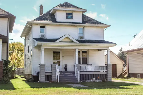 1132 Griswold, Port Huron, MI 48060