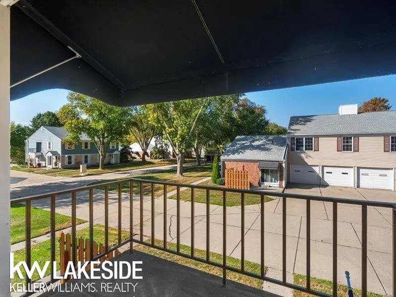 24757 Meadow Creek, Harrison Township, MI 48045 - Image #3