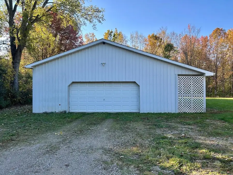 2655 W Weinert, Coleman, MI 48618 - Image #2