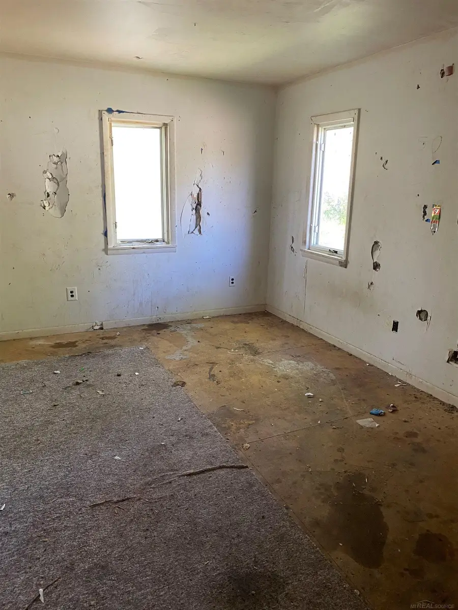 1525 S Dangl, Muskegon, MI 49442 - Image #2