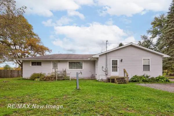 1865 W Moore, Saginaw, MI 48601