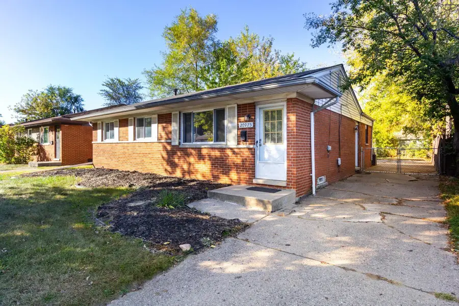 20975 Catalano, Clinton Township, MI 48035 - Image #2